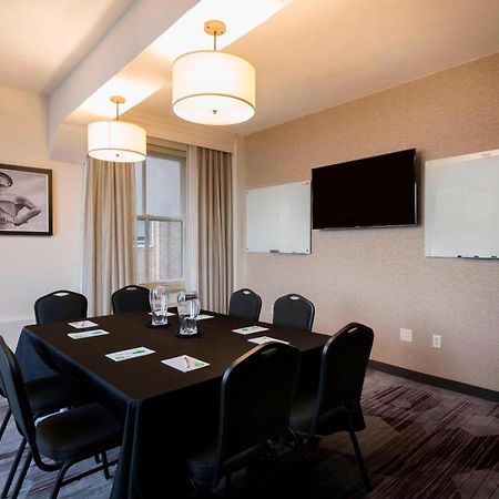 Hotel Courtyard By Marriott Tulsa Downtown Exterior foto